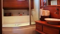 Caner IV -  Bathroom